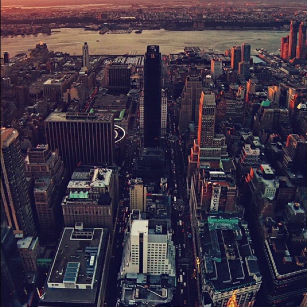 Meet your Posher, Titone